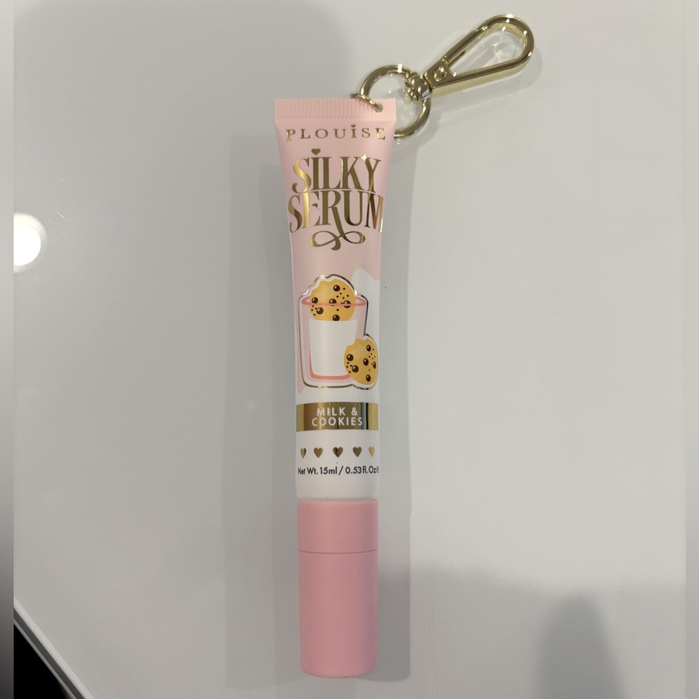 PLOUISE Silky Serum FOR LIPS (Milk & Cookies), NEW